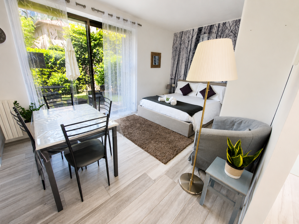 Home page monolocale Residenza i Laghi